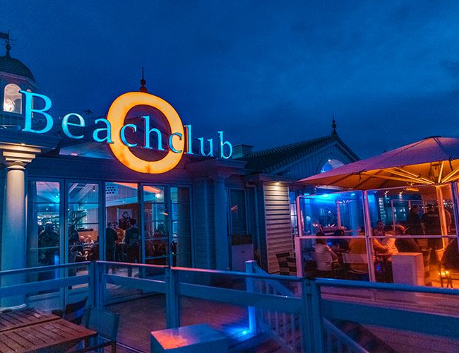 beachclub-o-private-event-seafront-terrace-650x500